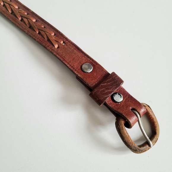 Hand made leather belt with braded details. - Picture 2 of 8